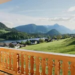 Seepanorama Am - Your Austrian Grundlsee