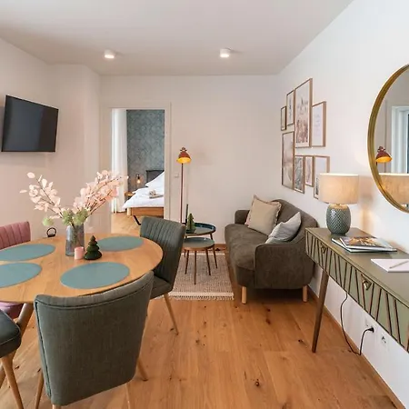 Apartamento Seepanorama Am - Your Austrian Grundlsee