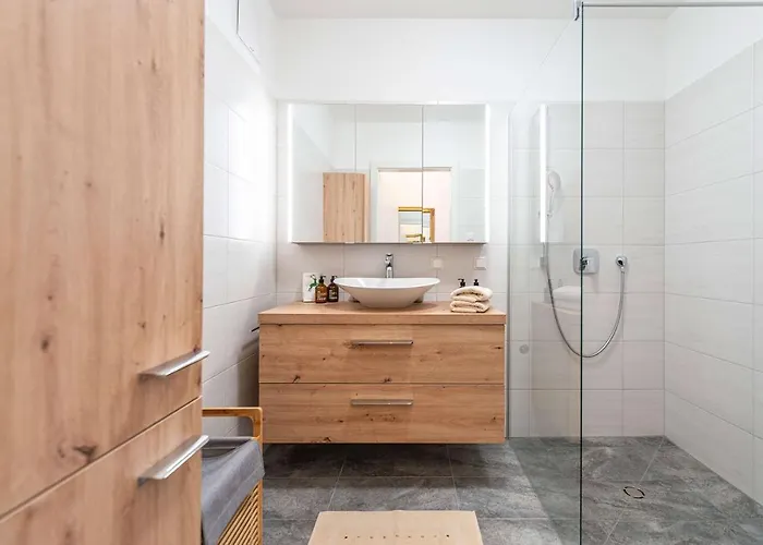 Seepanorama Am - Your Austrian * Grundlsee